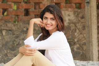 Ashima Narwal (4)